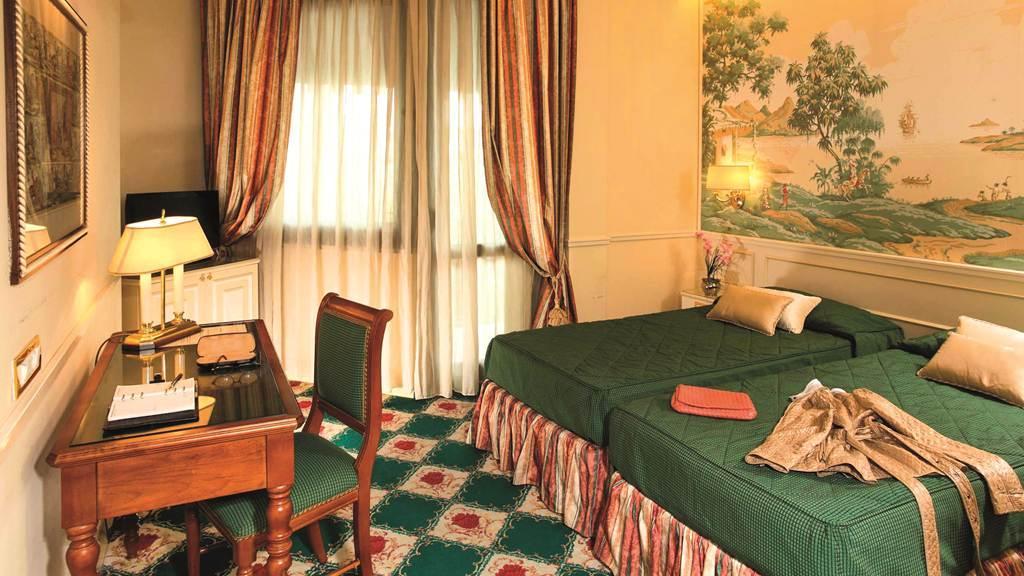 Donna Laura Palace By Omnia Hotels Rome Bagian luar foto