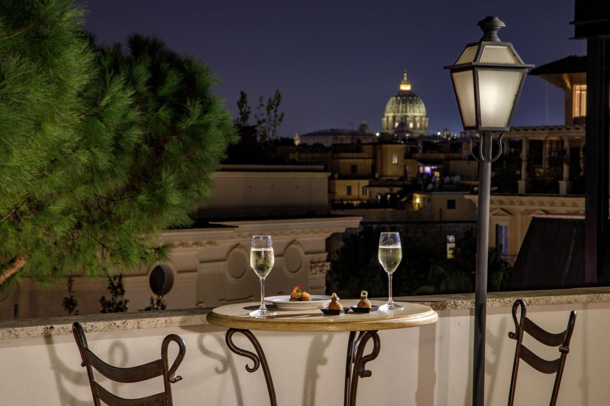 Donna Laura Palace By Omnia Hotels Rome Bagian luar foto