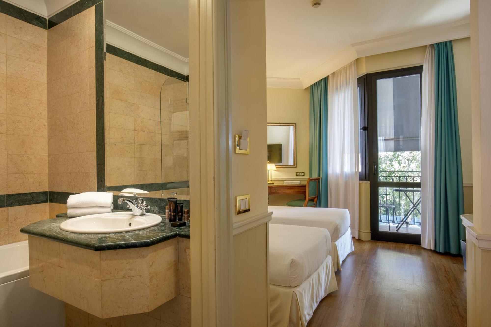 Donna Laura Palace By Omnia Hotels Rome Bagian luar foto